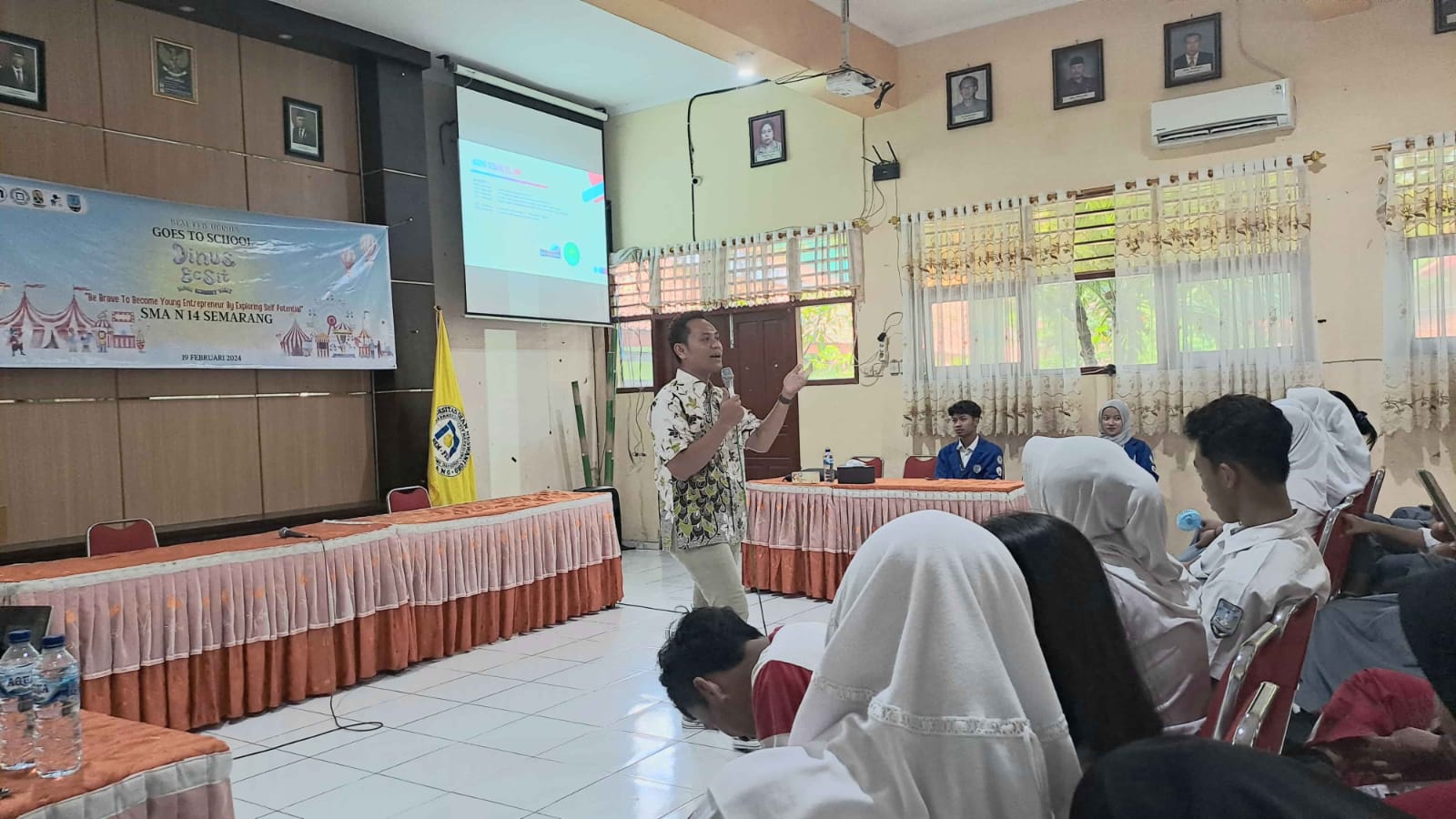 Saran Pembicara oleh Bapak Agung Sedayu S.E., MM.